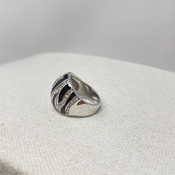 Enamel Zebra Print Cocktail Ring Black Silver-Tone Size 8 Dome Tapered - Picture 5 of 6